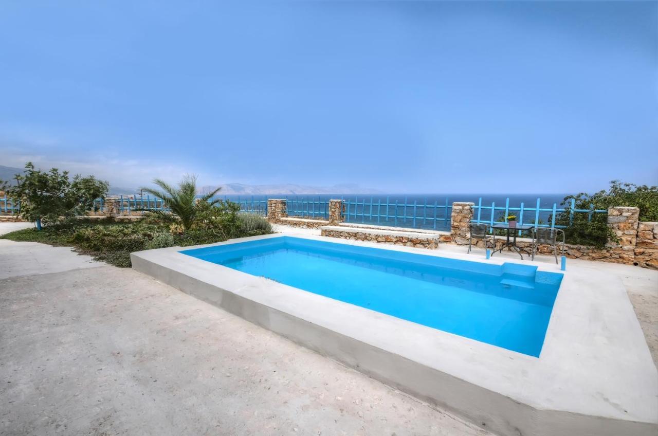Stone Villa I In Petres Petres  Экстерьер фото